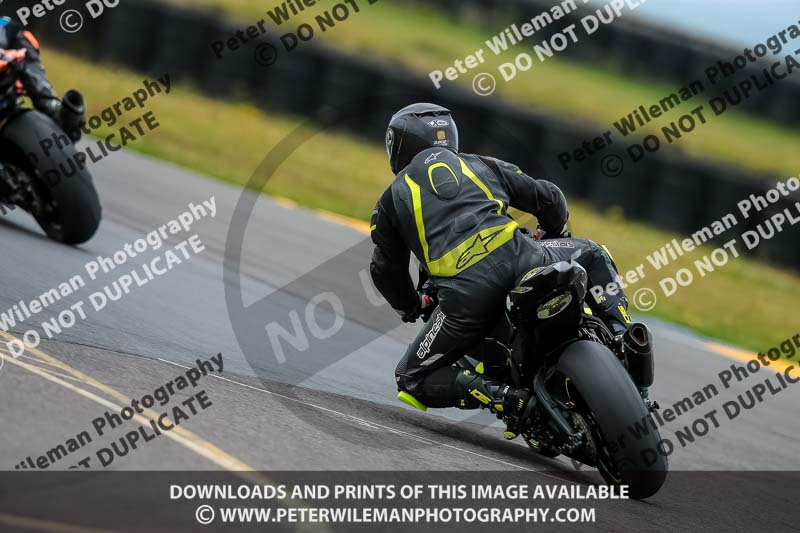 PJM Photography;anglesey no limits trackday;anglesey photographs;anglesey trackday photographs;enduro digital images;event digital images;eventdigitalimages;no limits trackdays;peter wileman photography;racing digital images;trac mon;trackday digital images;trackday photos;ty croes